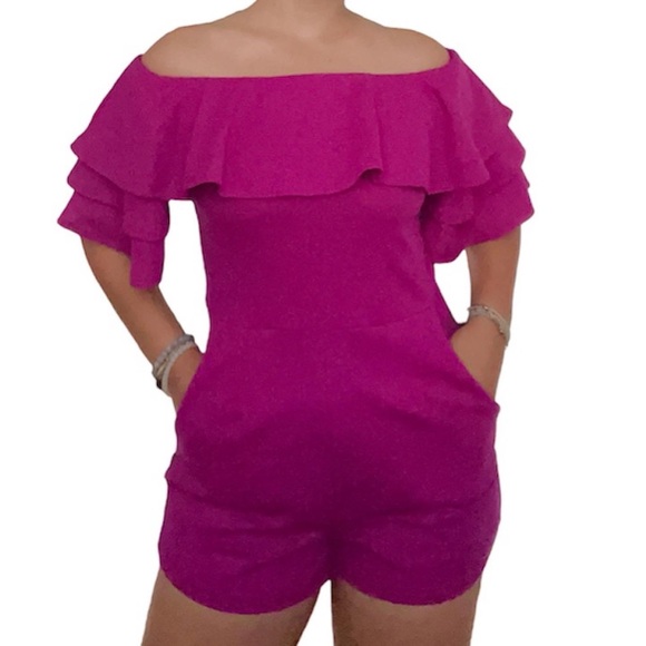 Off Shoulder Ruffle Romper - Picture 2 of 3